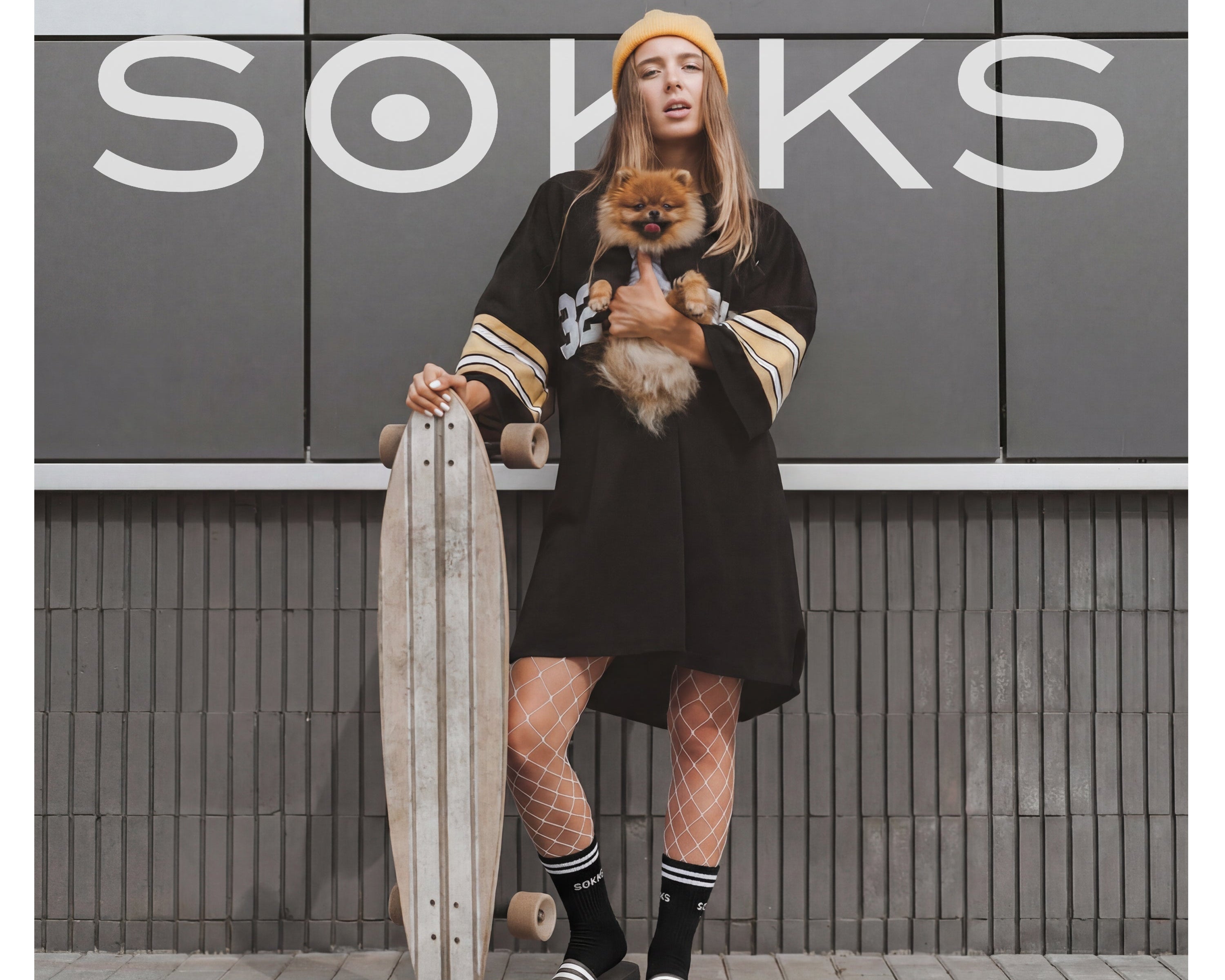 SOKKS Sportsocken Schwarz mit Schriftzug aus Baumwolle