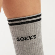 Gray sports socks for men and women made of cotton