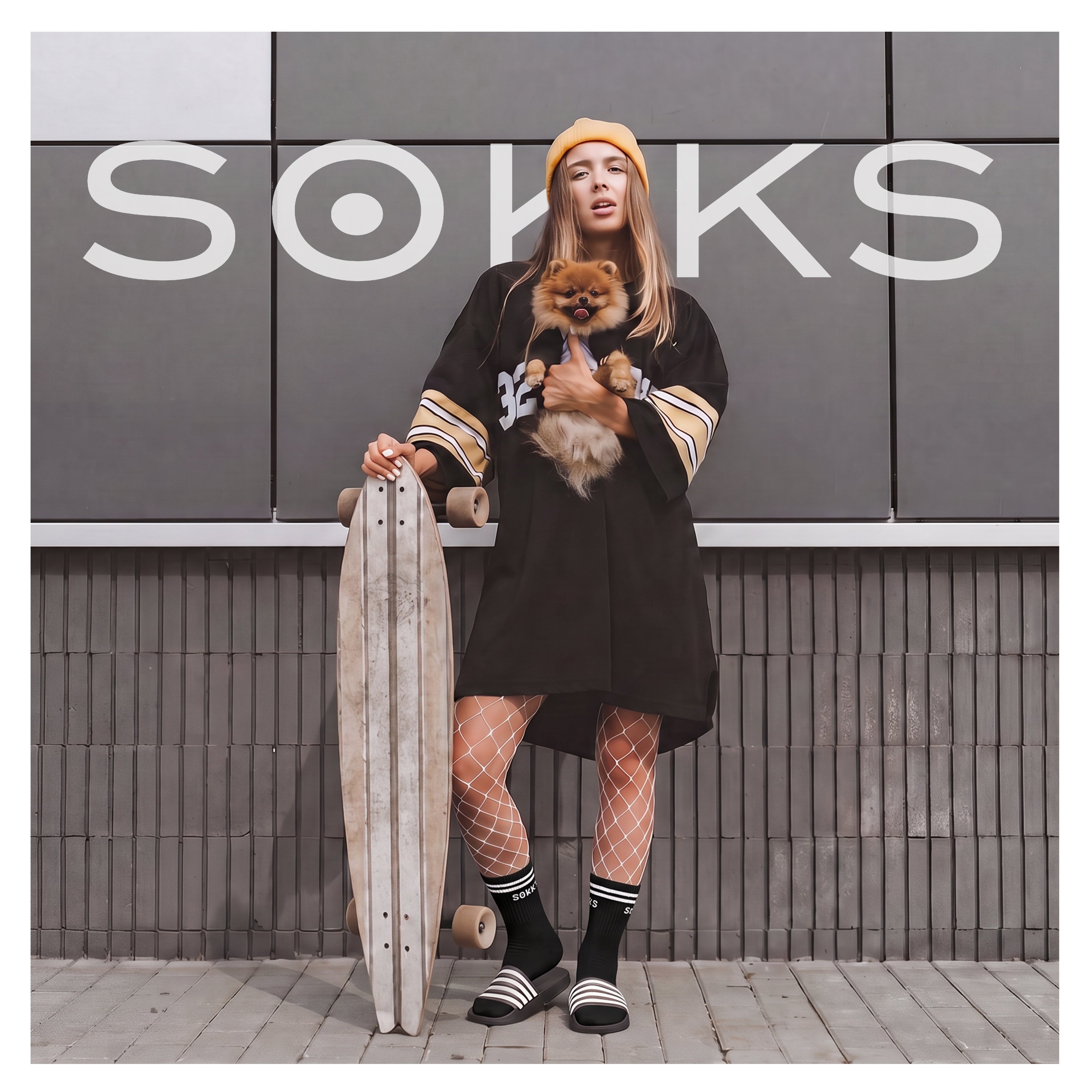 SOKKS Retro Sneakersocken Schwarz aus Baumwolle — getragen am Fuß